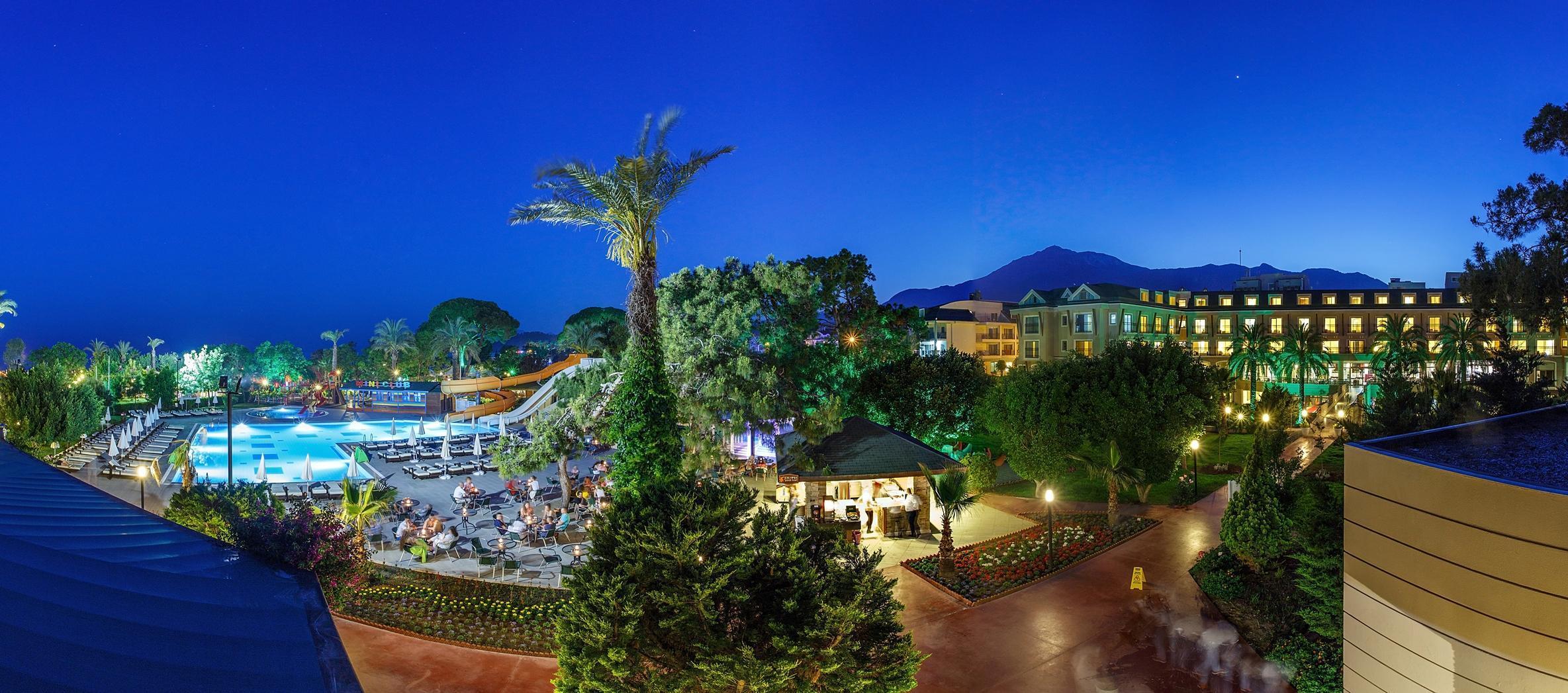 Lucida Beach Hotel Çamyuva エクステリア 写真