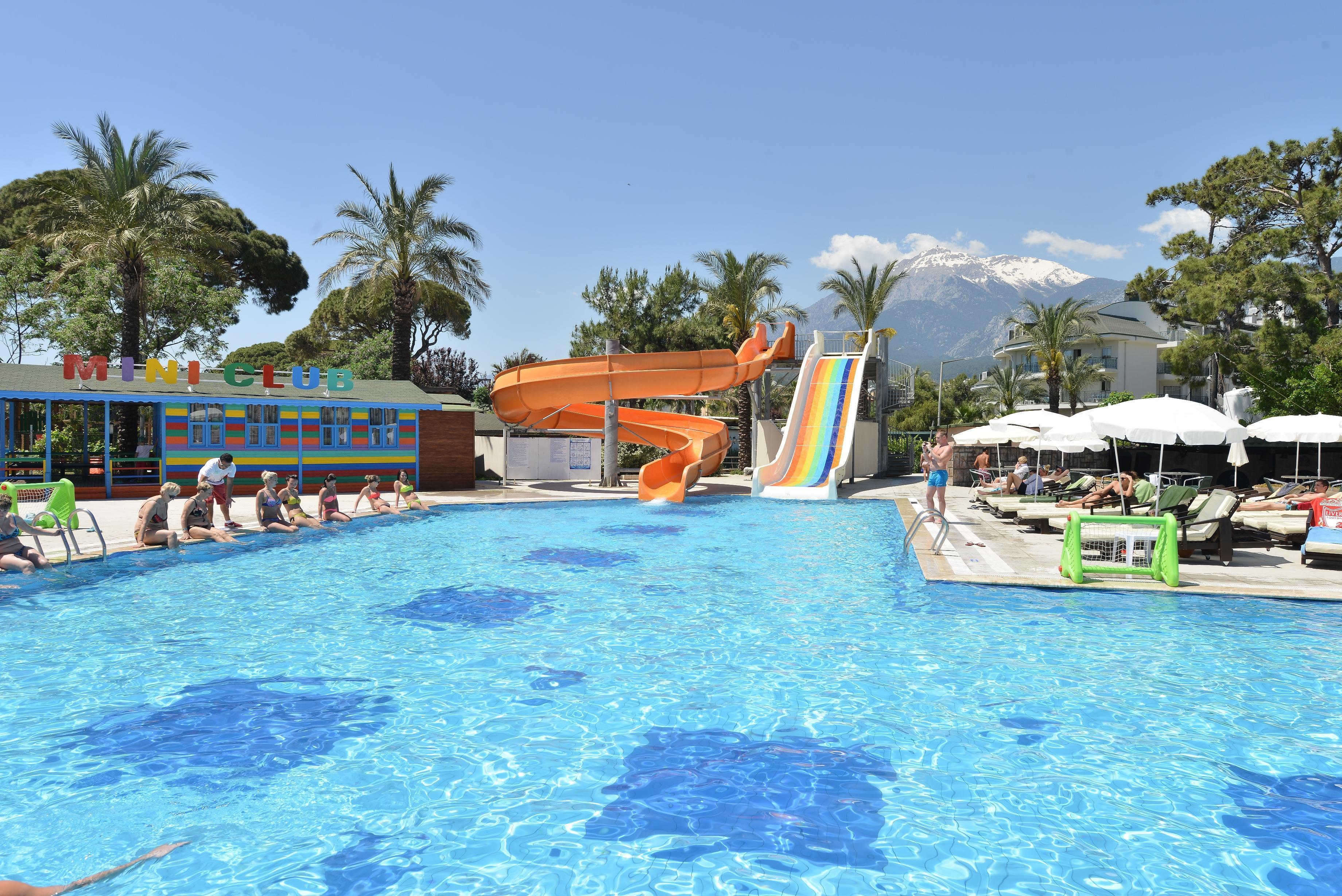 Lucida Beach Hotel Çamyuva エクステリア 写真