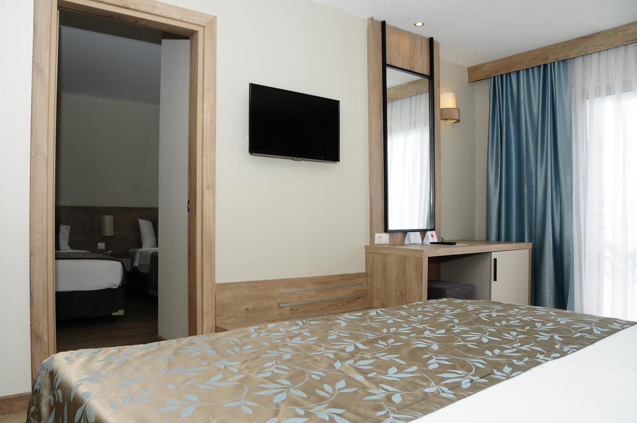 Lucida Beach Hotel Çamyuva エクステリア 写真