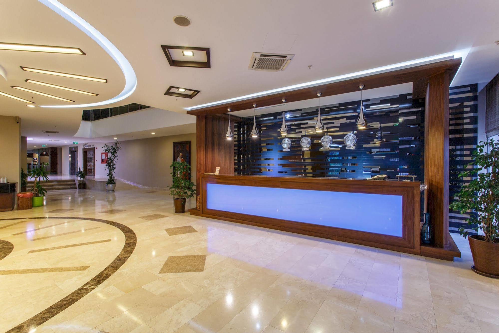 Lucida Beach Hotel Çamyuva エクステリア 写真